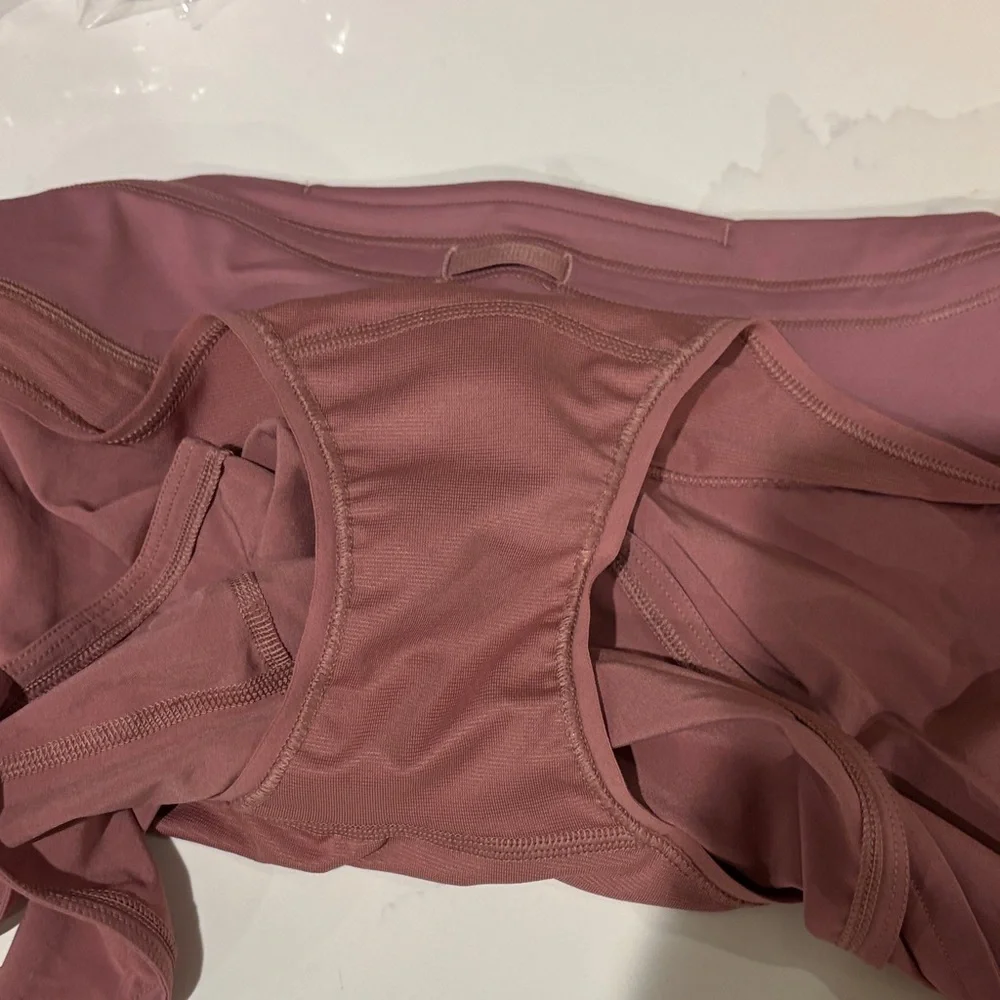 lululemon athletica Run Times Shorts 4” - Picture 6 of 6